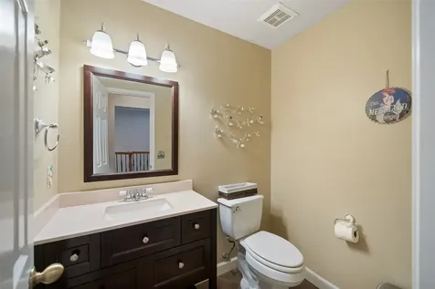 84 E Stony End Place The Woodlands TX 77381