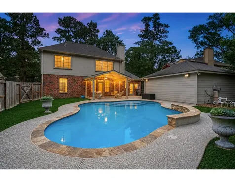 84 E Stony End Place The Woodlands TX 77381