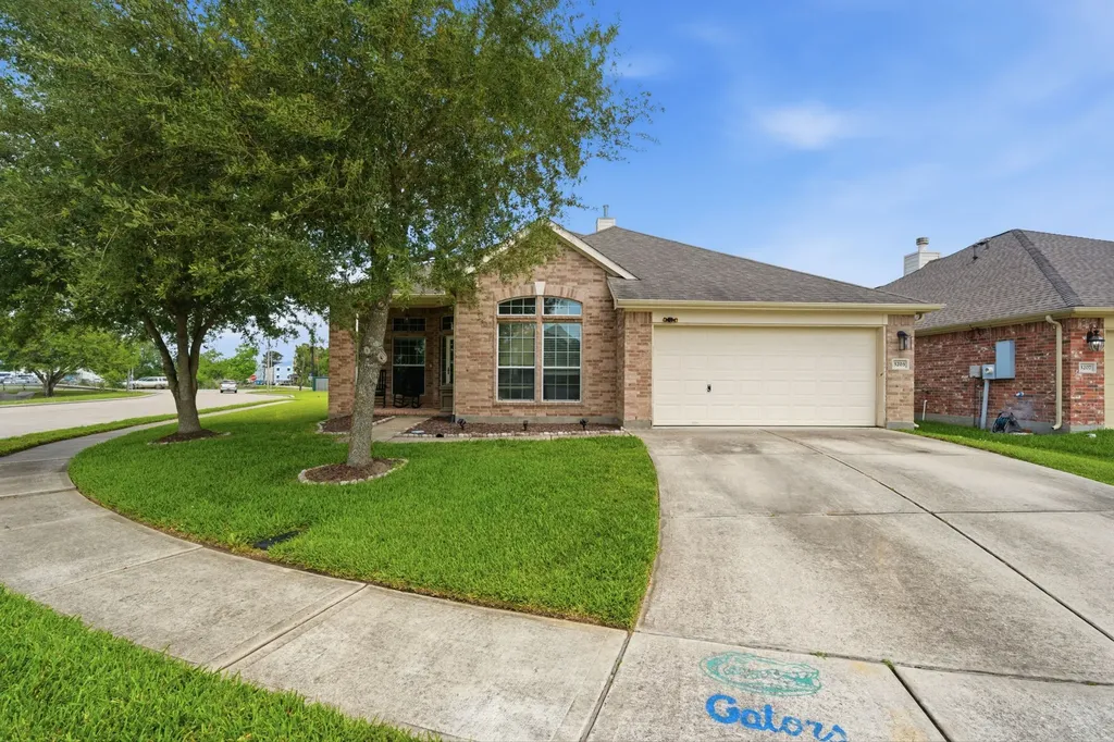 3203 Borden Gully Drive Dickinson TX 77539