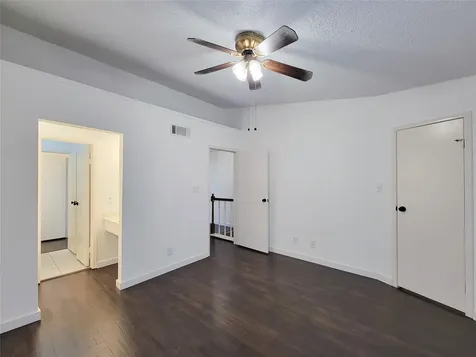7575 Cambridge Street 2405 Houston TX 77054