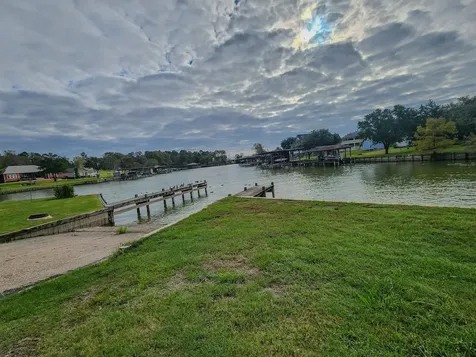 278 Shelter Cove Drive Livingston TX 77351