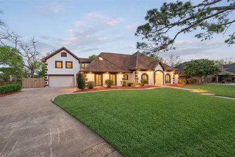 1205 Tall Pines Drive Friendswood TX 77546