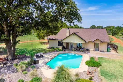 384 County Road 1875 Grapeland TX 75844