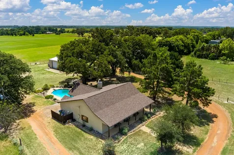384 County Road 1875 Grapeland TX 75844