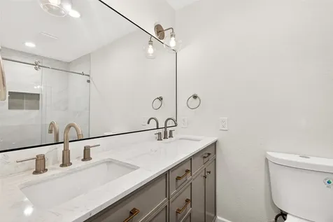 2 Kittiwake Court Spring TX 77380