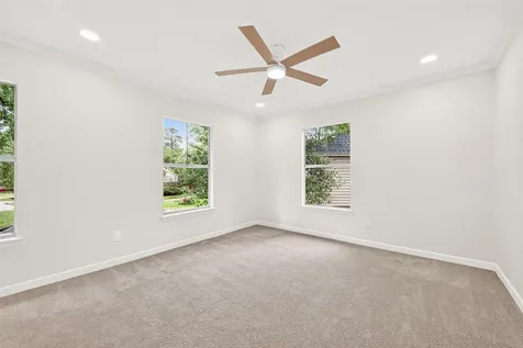 2 Kittiwake Court Spring TX 77380