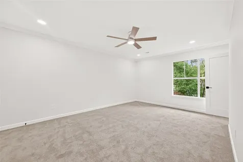 2 Kittiwake Court Spring TX 77380