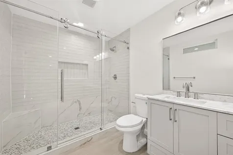 2 Kittiwake Court Spring TX 77380