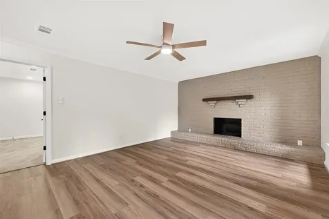 2 Kittiwake Court Spring TX 77380