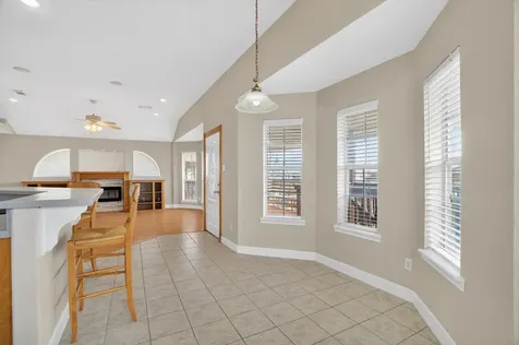 514 Pompano Street Bayou Vista TX 77563