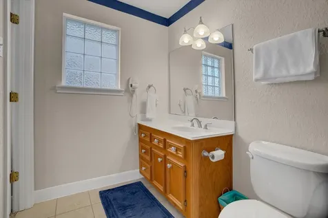 514 Pompano Street Bayou Vista TX 77563
