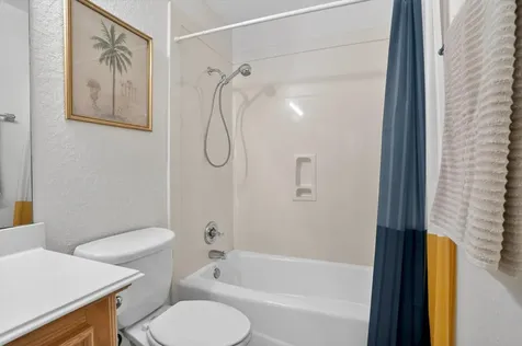 514 Pompano Street Bayou Vista TX 77563