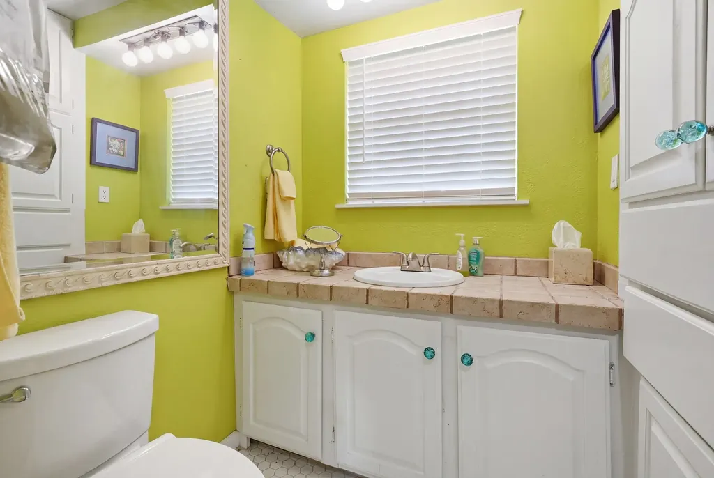 1029 Lady Claire Street Rockport TX 78382