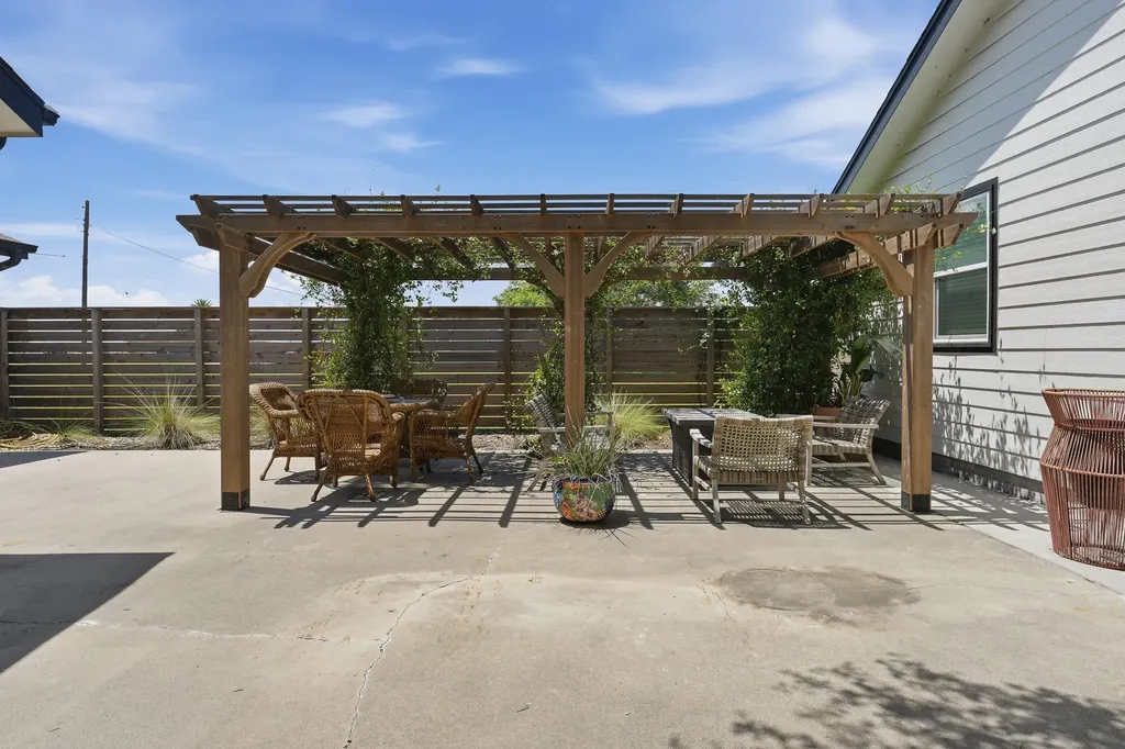 1029 Lady Claire Street Rockport TX 78382