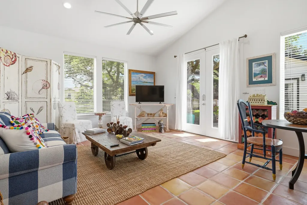 1029 Lady Claire Street Rockport TX 78382