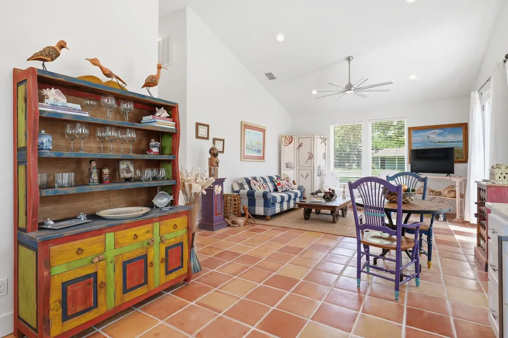 1029 Lady Claire Street Rockport TX 78382