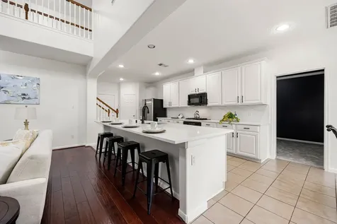 7203 Fiesta Flower Katy TX 77494