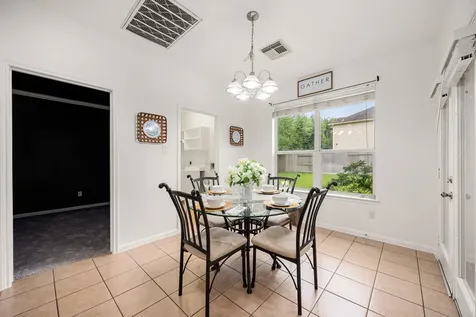 7203 Fiesta Flower Katy TX 77494