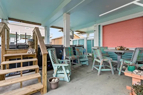 943 Palm Ridge Drive Crystal Beach TX 77650