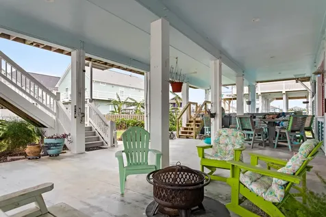 943 Palm Ridge Drive Crystal Beach TX 77650