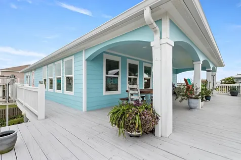 943 Palm Ridge Drive Crystal Beach TX 77650