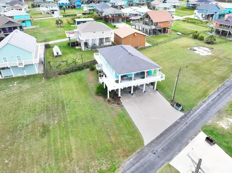943 Palm Ridge Drive Crystal Beach TX 77650