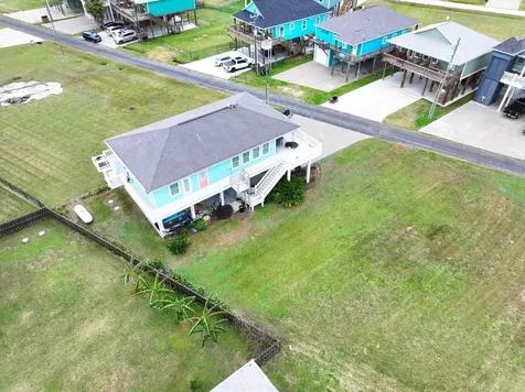 943 Palm Ridge Drive Crystal Beach TX 77650