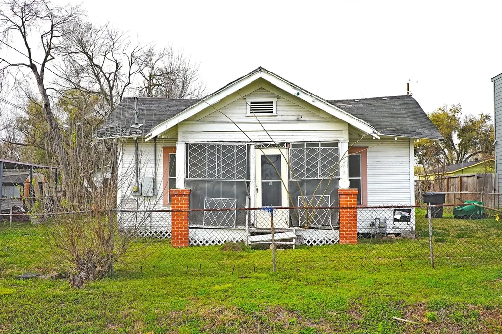 4205 Oats Street Houston TX 77020