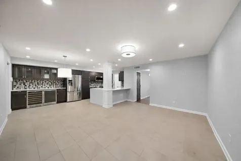 8954 Chatsworth Drive Houston TX 77024