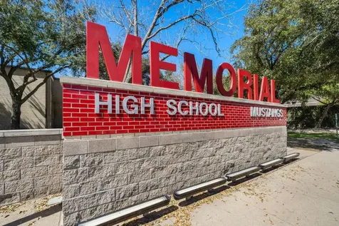 8954 Chatsworth Drive Houston TX 77024