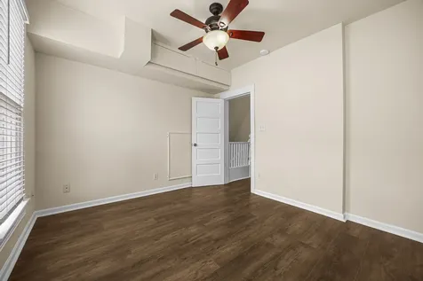 1219 Rutland Street Houston TX 77008