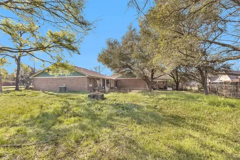 10408 Glennswood Drive Navasota TX 77868