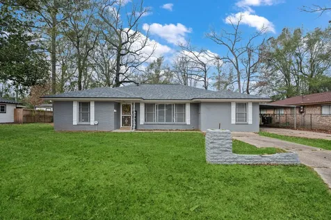114 Taft Avenue Cleveland TX 77327