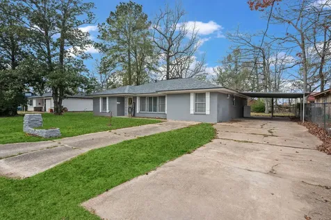 114 Taft Avenue Cleveland TX 77327
