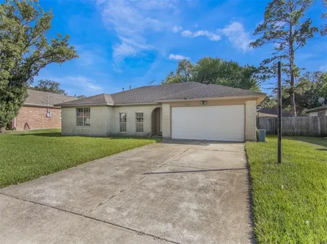 7927 Jonquil Drive Texas City TX 77591