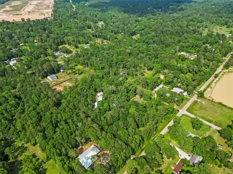 553 County Road 370 Splendora TX 77372