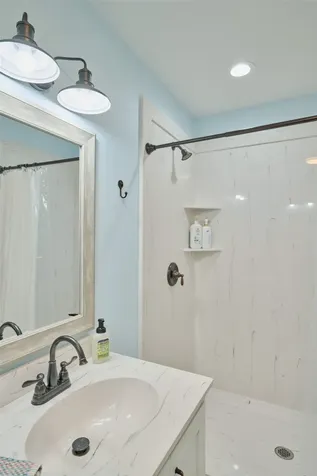 234 Lakeside Drive Livingston TX 77351