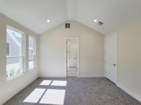 5931 Beall Street C Houston TX 77091