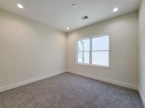 5931 Beall Street C Houston TX 77091