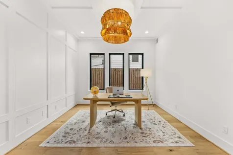 2628 Sunset Boulevard West University Place TX 77005