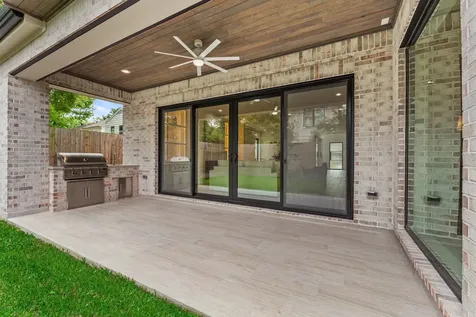 2628 Sunset Boulevard West University Place TX 77005