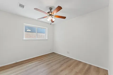 7814 Leader Street Houston TX 77036