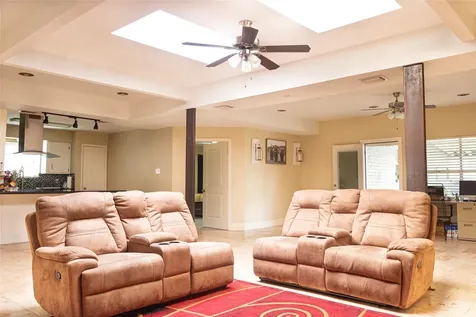 15318 Leeds Lane Houston TX 77040