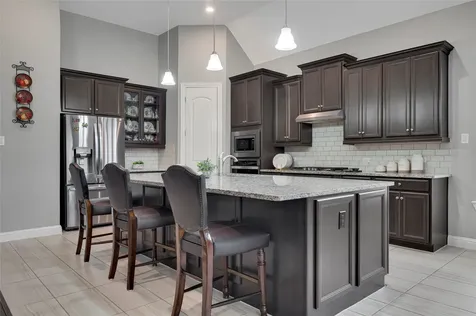 4612 Fisher Drive Pearland TX 77584