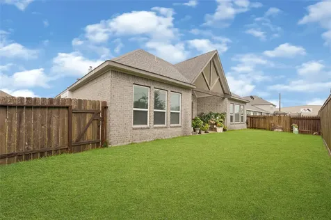 4612 Fisher Drive Pearland TX 77584