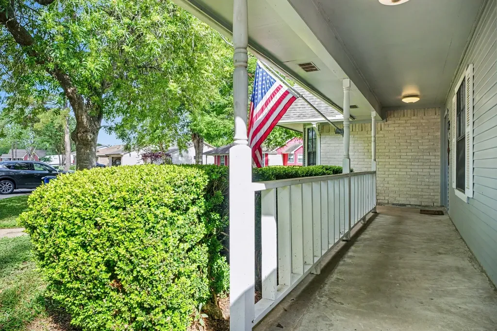 533 White Wing Court Dickinson TX 77539