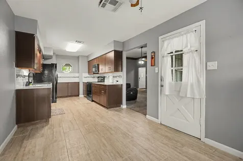 533 White Wing Court Dickinson TX 77539