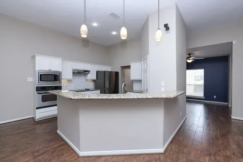 105 Lawrence Marshall Drive Hempstead TX 77445-2010