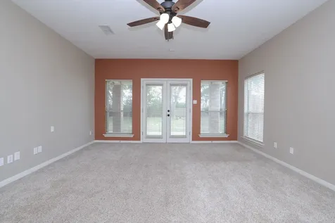 105 Lawrence Marshall Drive Hempstead TX 77445-2010