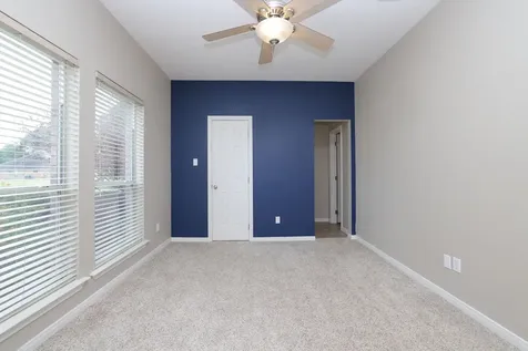 105 Lawrence Marshall Drive Hempstead TX 77445-2010